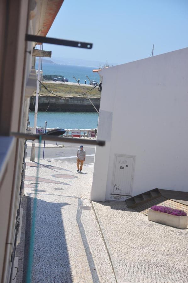 Tic Tac Apartment Peniche Exterior photo